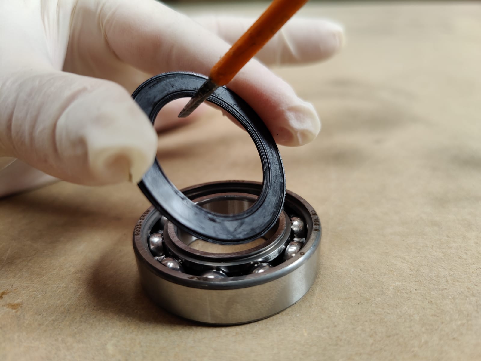 How to Remove Bearing Seals and Shields Without Causing Damage To The